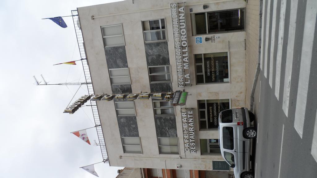 Hostal Coruna อัสตอร์กา ภายนอก รูปภาพ