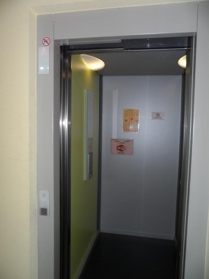 Hostal Coruna อัสตอร์กา ภายนอก รูปภาพ